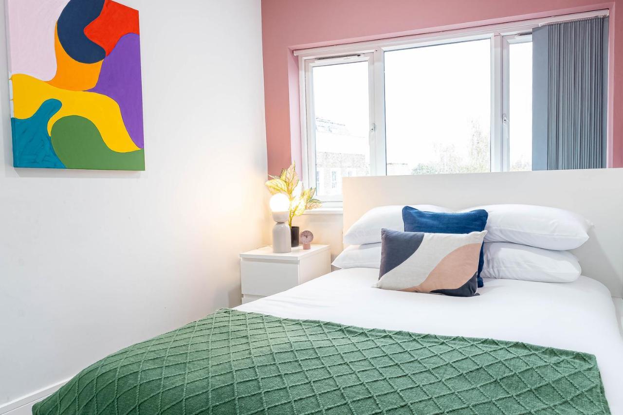 Appartamento Camden Next To Market And Tube Station Londra